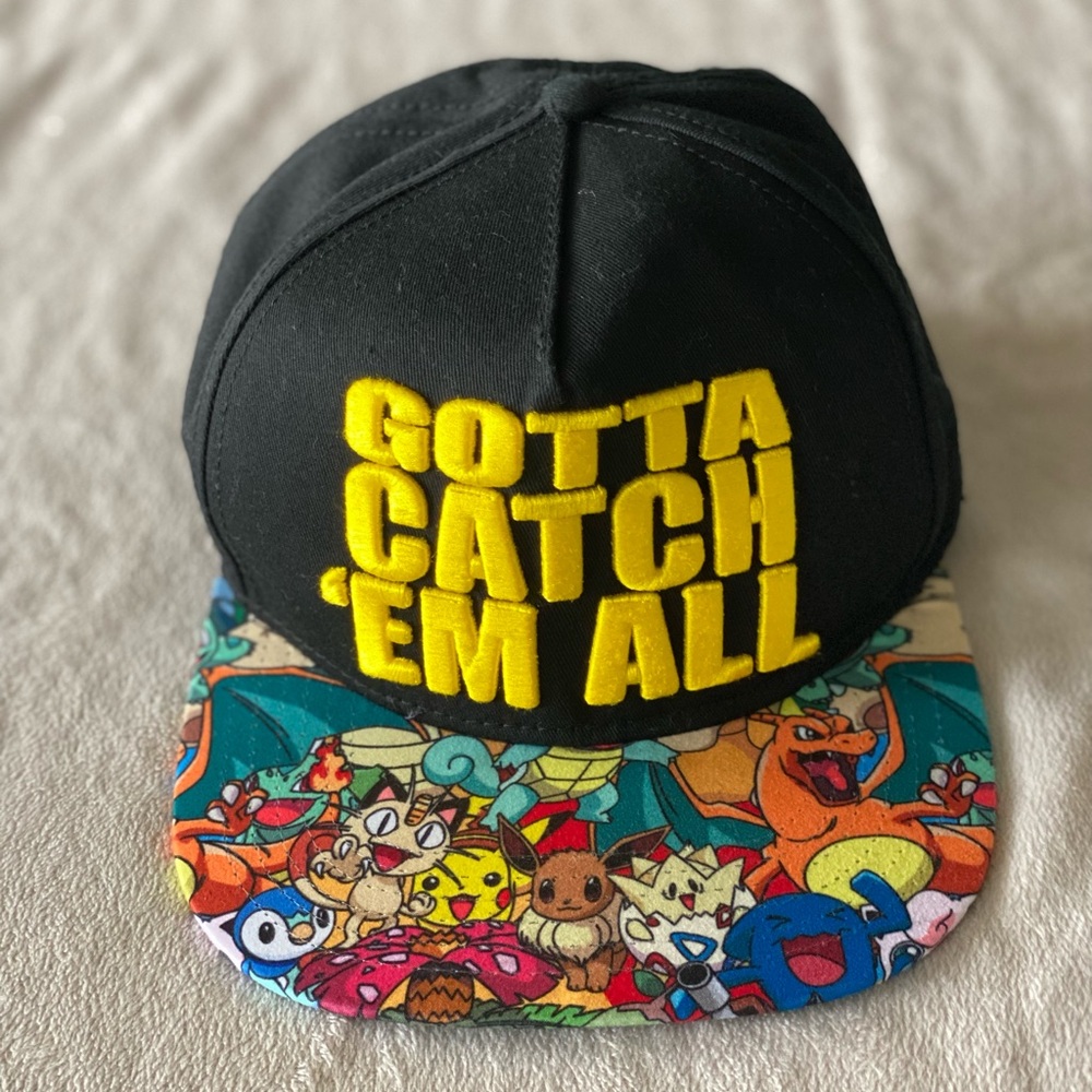 Pokémon 2016 SnapBack adjustable hat in excellent pre-owned condition.